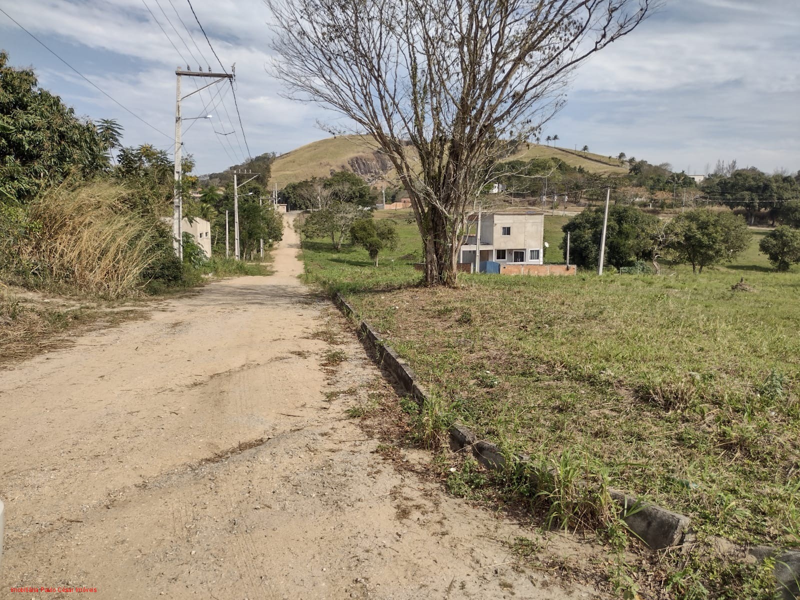 Terreno à venda, 318m² - Foto 2