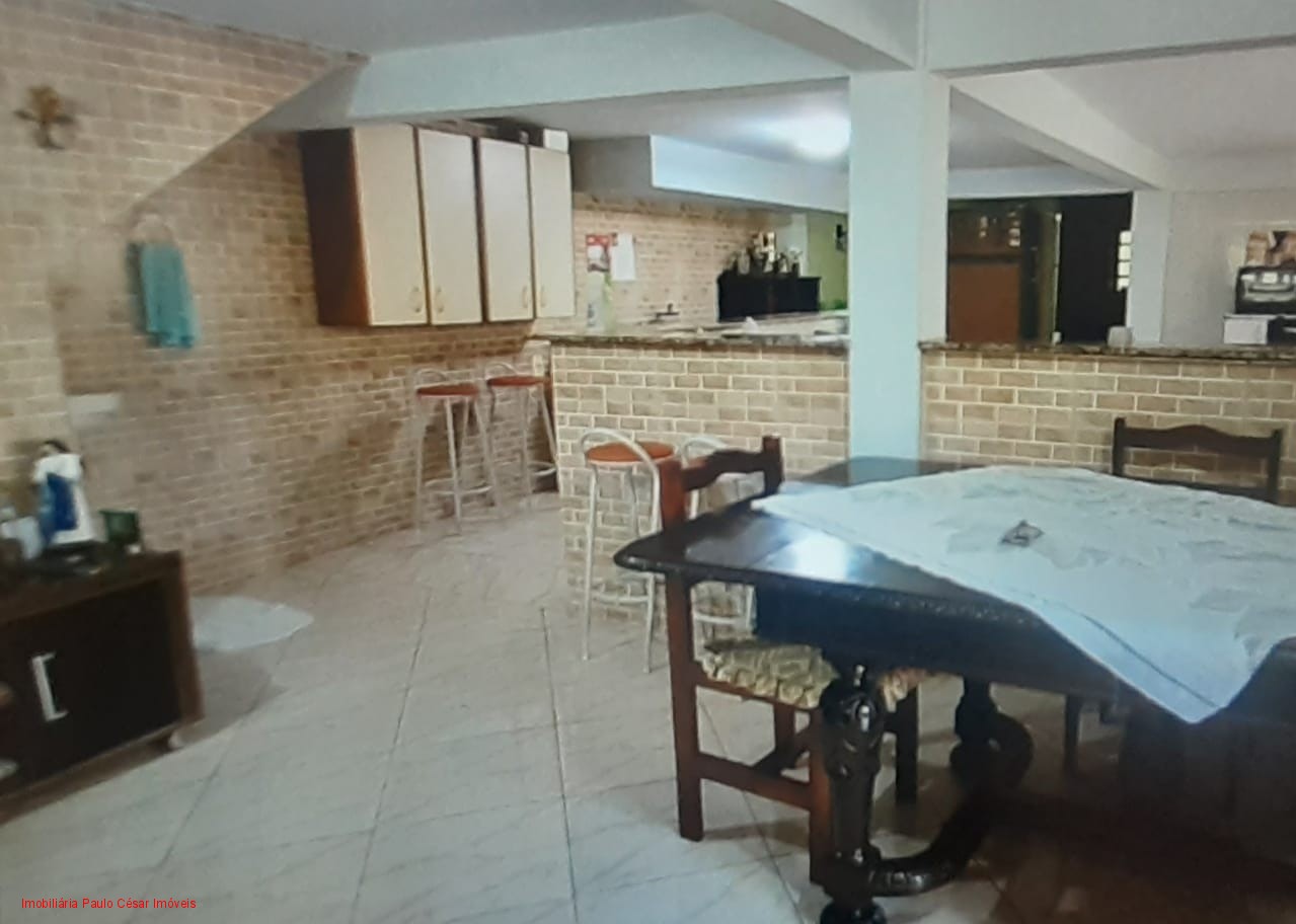 Casa à venda com 8 quartos, 500m² - Foto 9