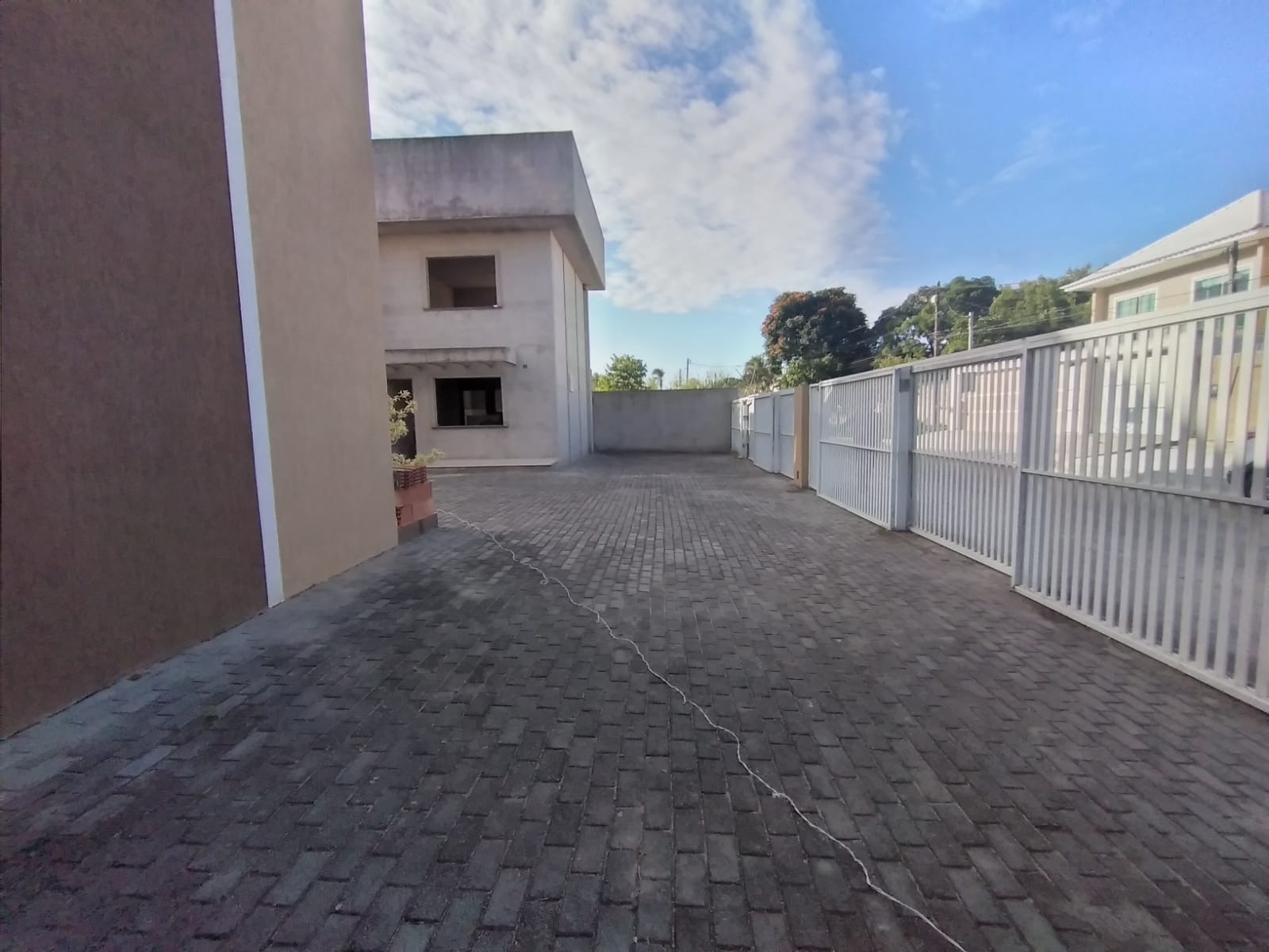 Casa à venda com 2 quartos, 50m² - Foto 8