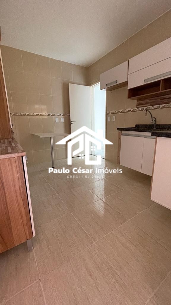 Casa à venda com 2 quartos, 80m² - Foto 3