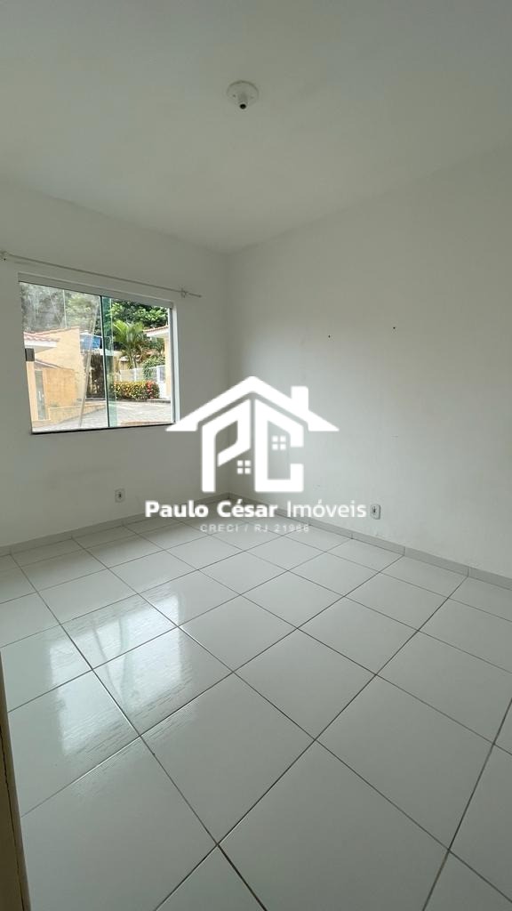 Casa à venda com 2 quartos, 80m² - Foto 12