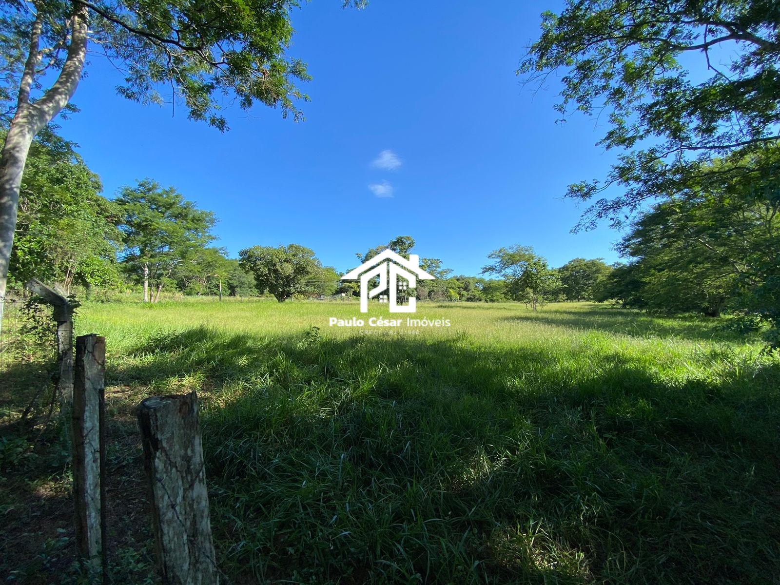 Casa à venda com 2 quartos, 190000m² - Foto 49