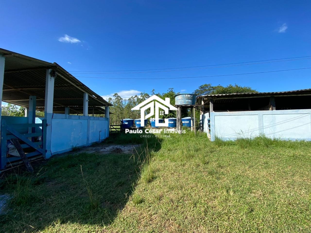 Casa à venda com 2 quartos, 190000m² - Foto 18