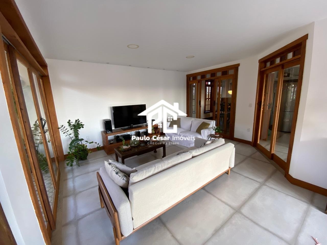 Casa à venda com 4 quartos, 360m² - Foto 5