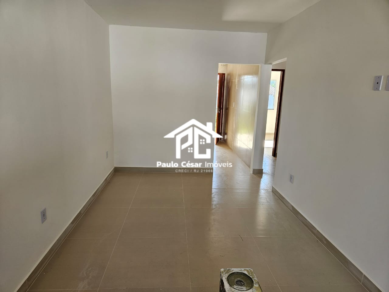 Casa à venda com 2 quartos, 180m² - Foto 6