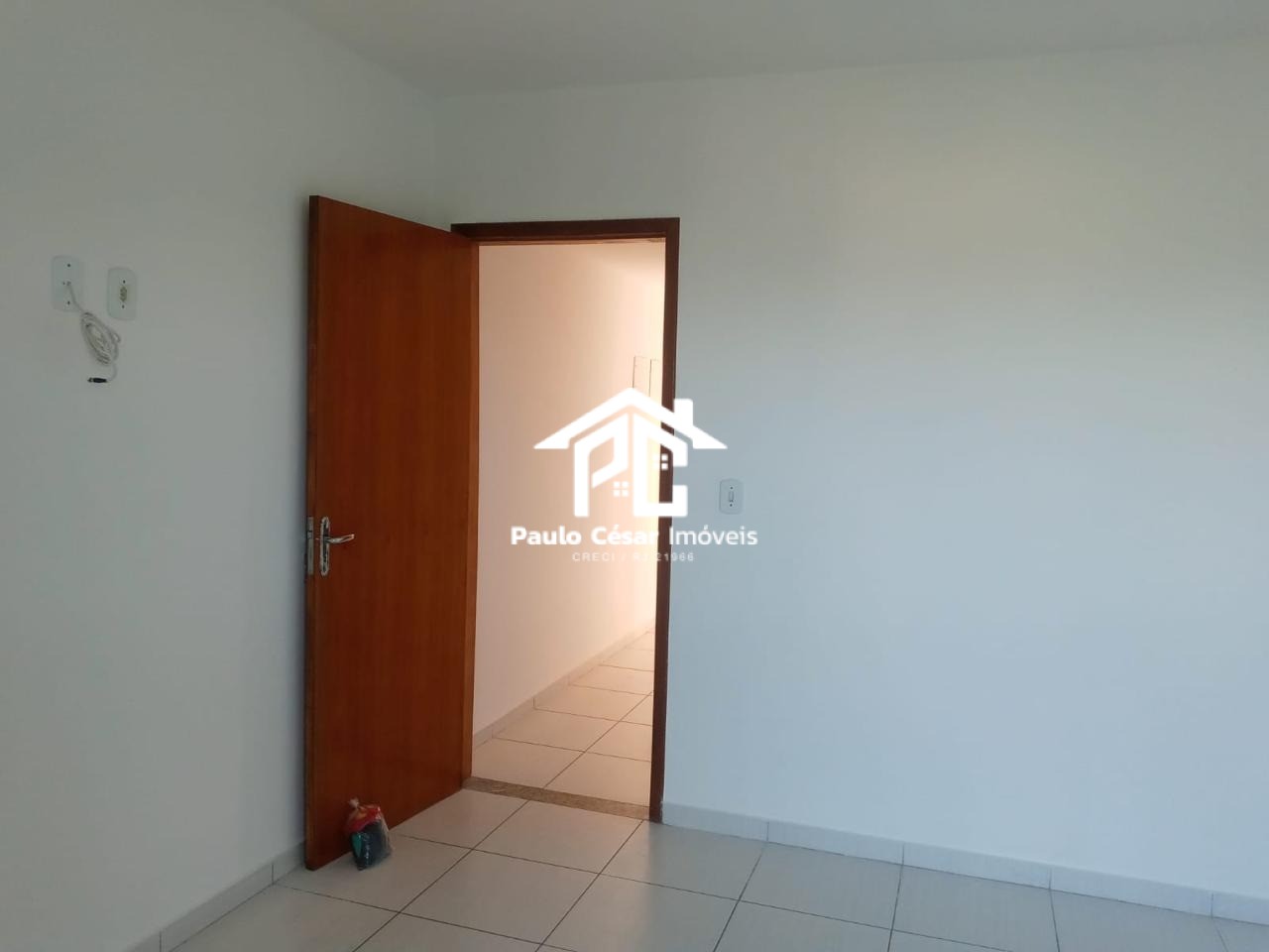 Casa à venda com 3 quartos, 200m² - Foto 4