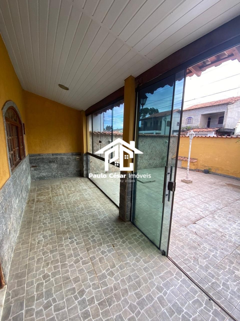 Casa à venda com 4 quartos, 450m² - Foto 3