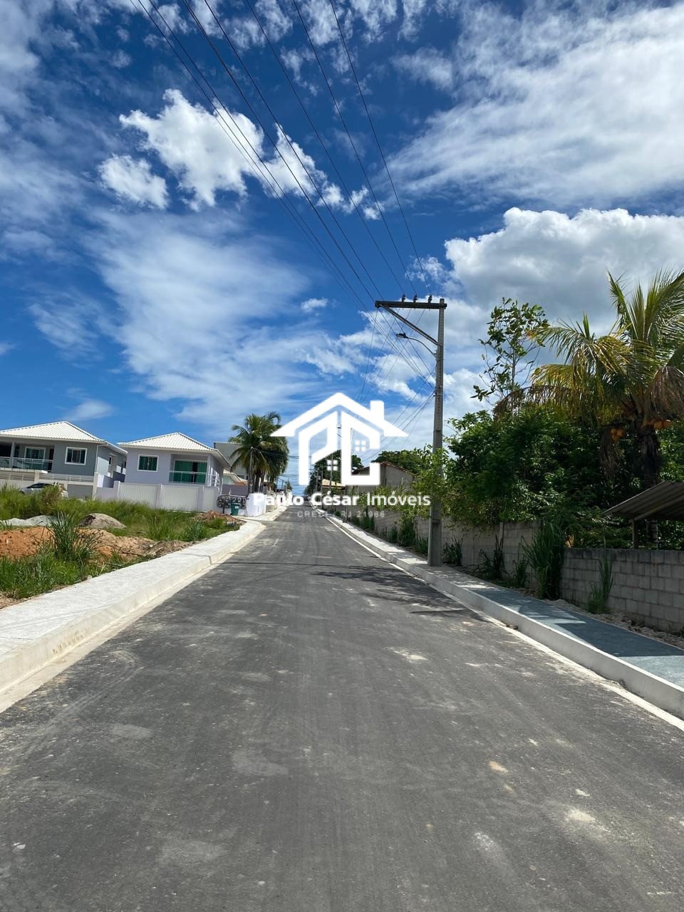 Casa à venda com 2 quartos, 200m² - Foto 12