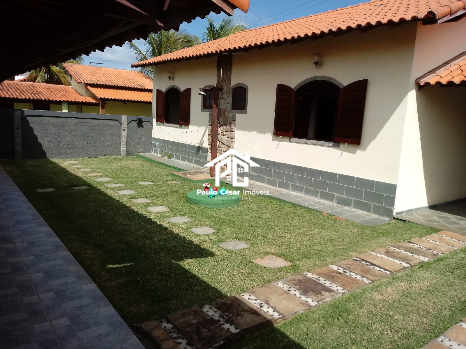 Casa à venda com 2 quartos, 320m² - Foto 23