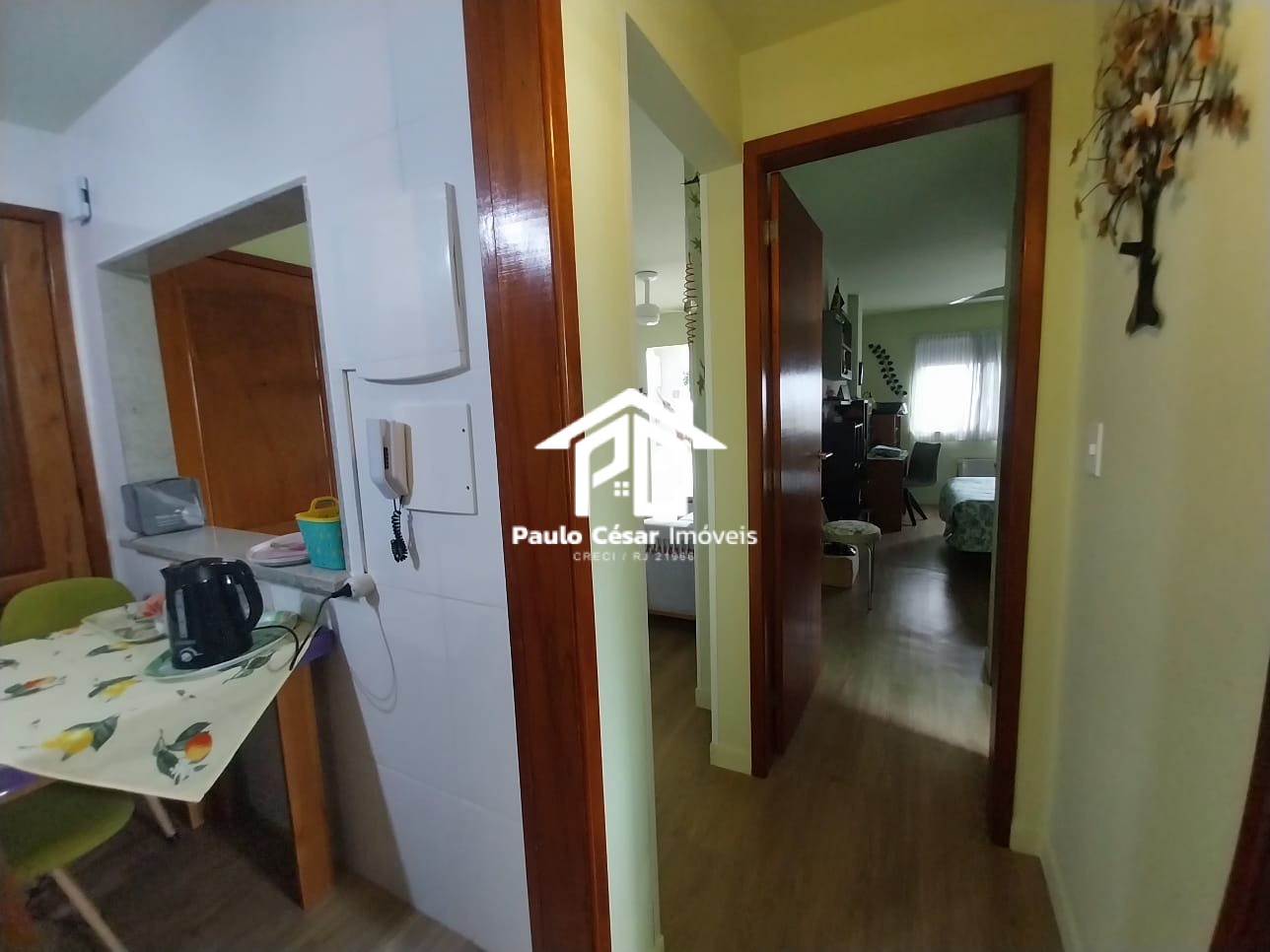 Apartamento à venda com 2 quartos, 64m² - Foto 13