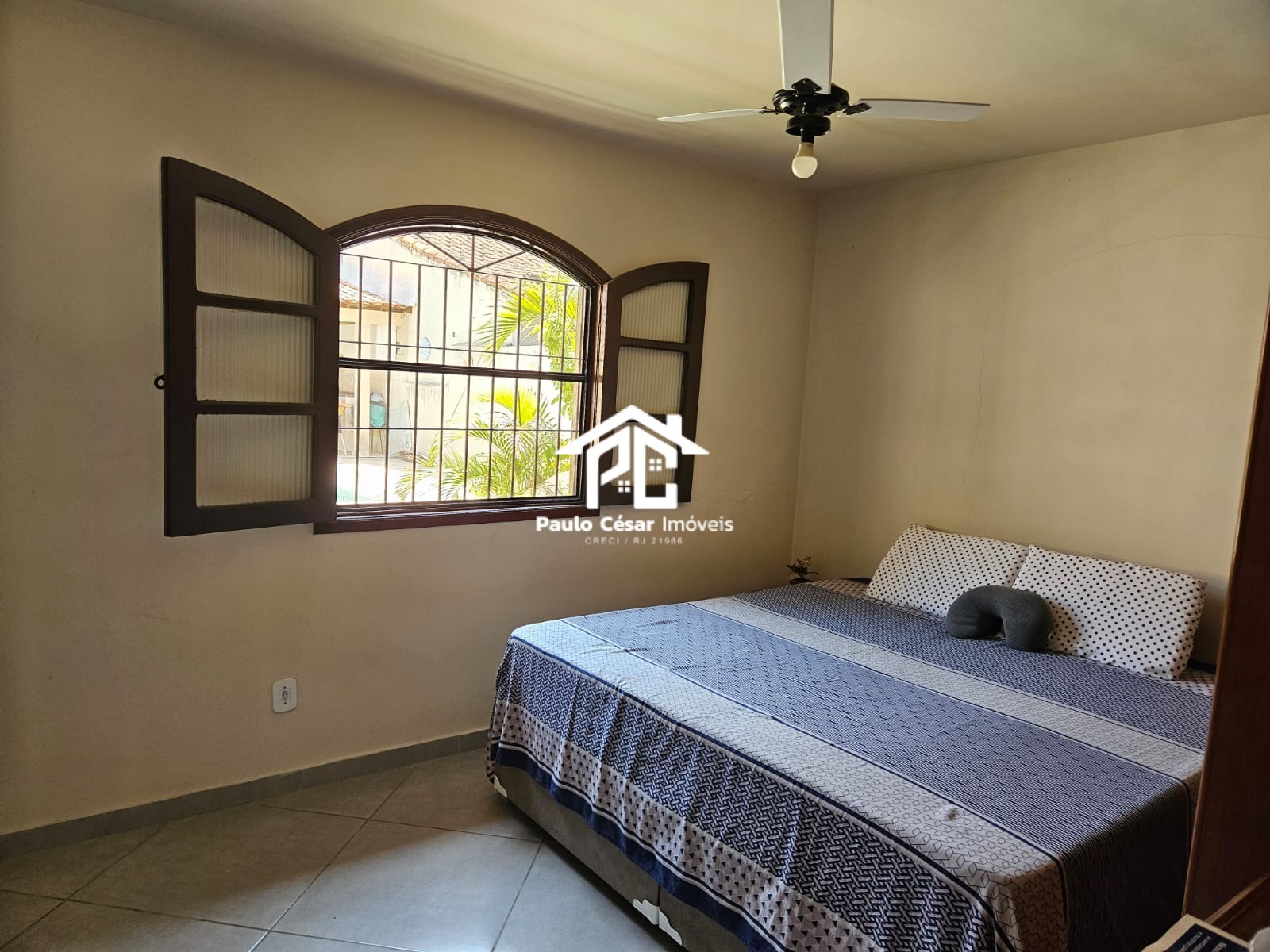 Casa à venda com 3 quartos, 360m² - Foto 10