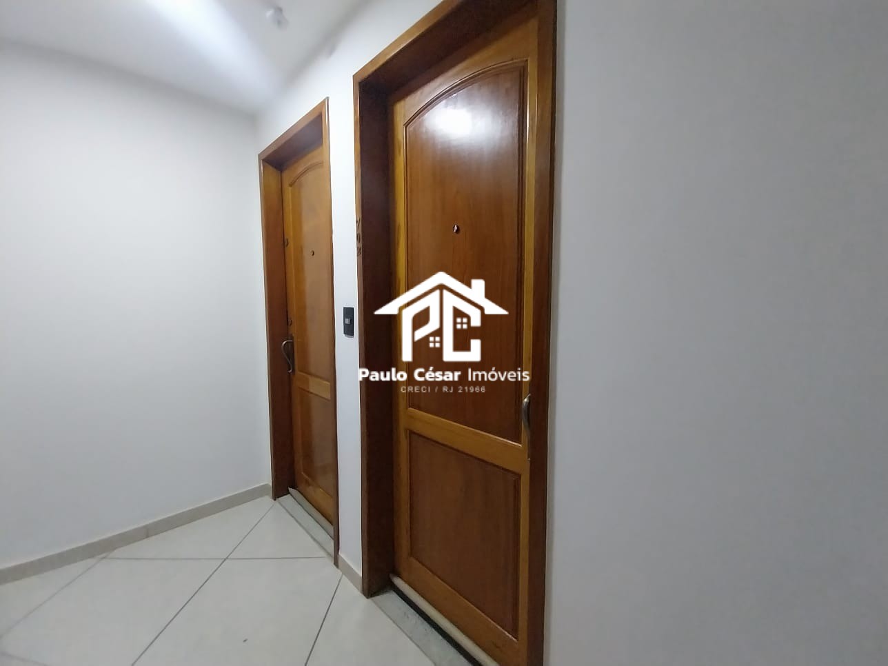 Apartamento à venda com 2 quartos, 64m² - Foto 8