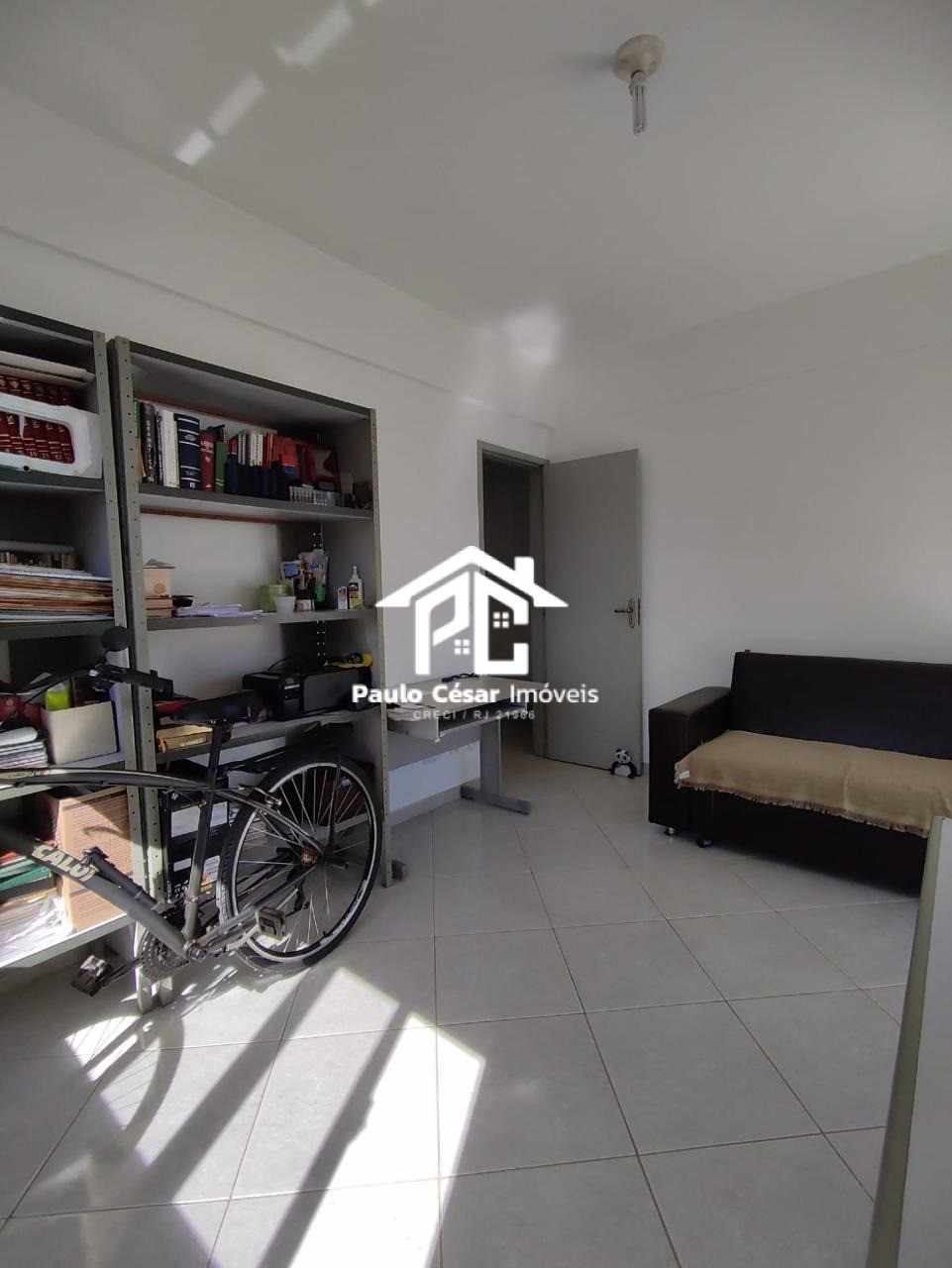 Apartamento à venda com 2 quartos, 70m² - Foto 13