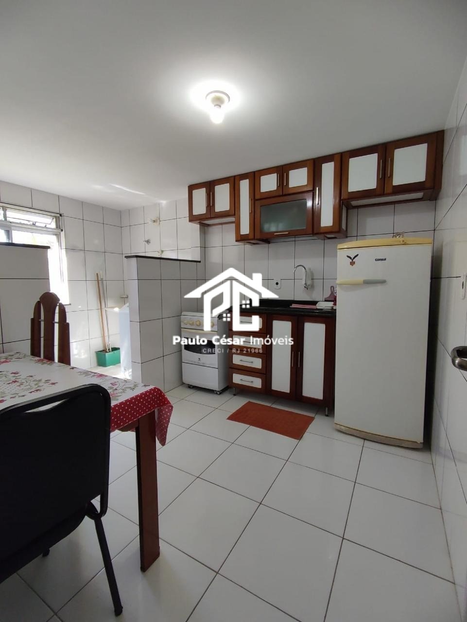 Apartamento à venda com 2 quartos, 70m² - Foto 11