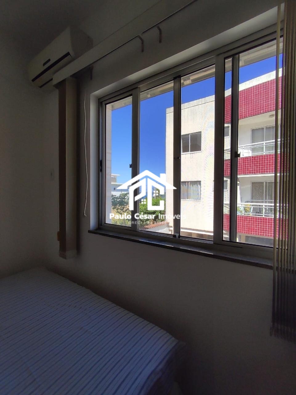 Apartamento à venda com 2 quartos, 70m² - Foto 19