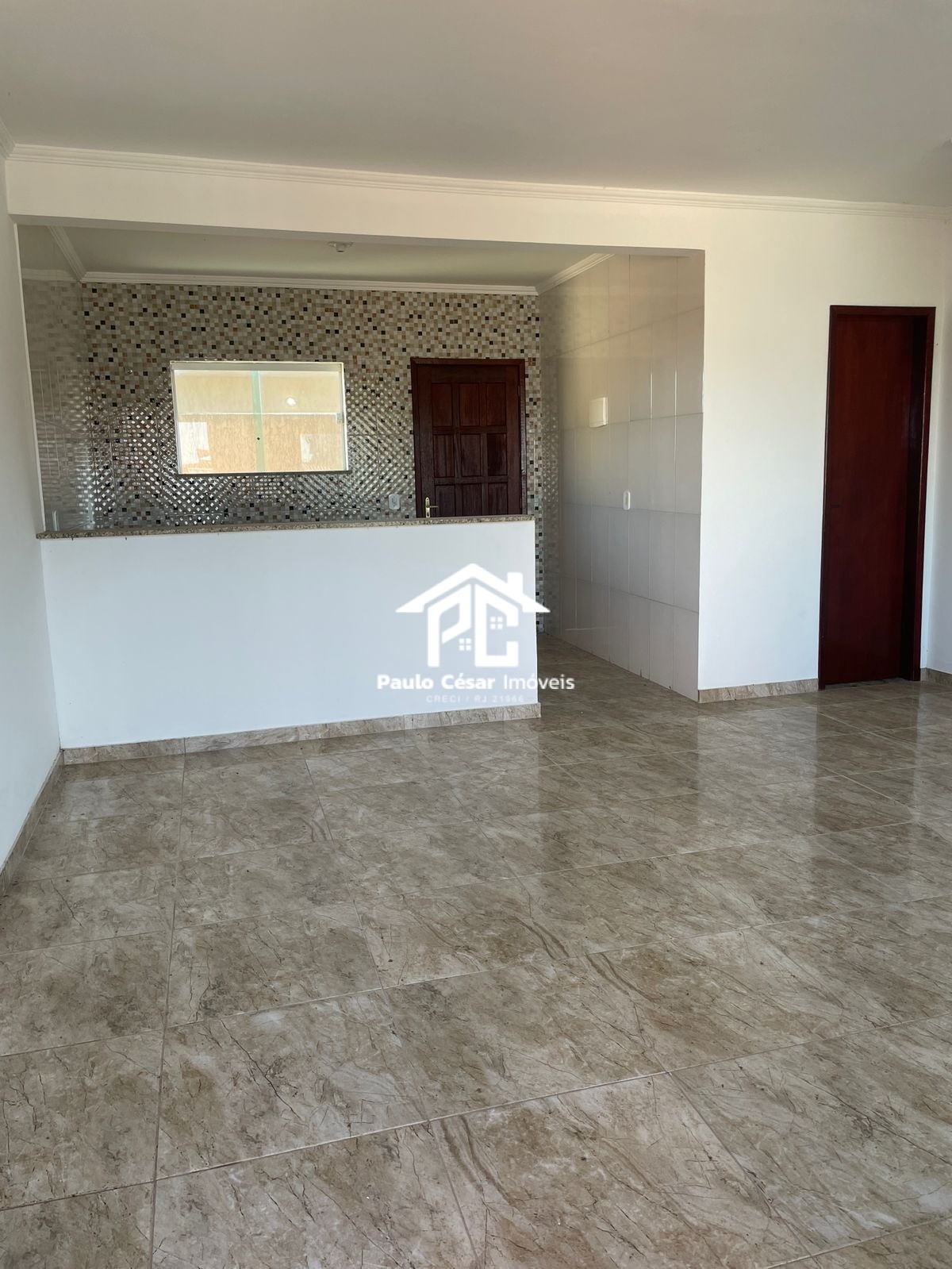 Casa à venda com 2 quartos, 180m² - Foto 7