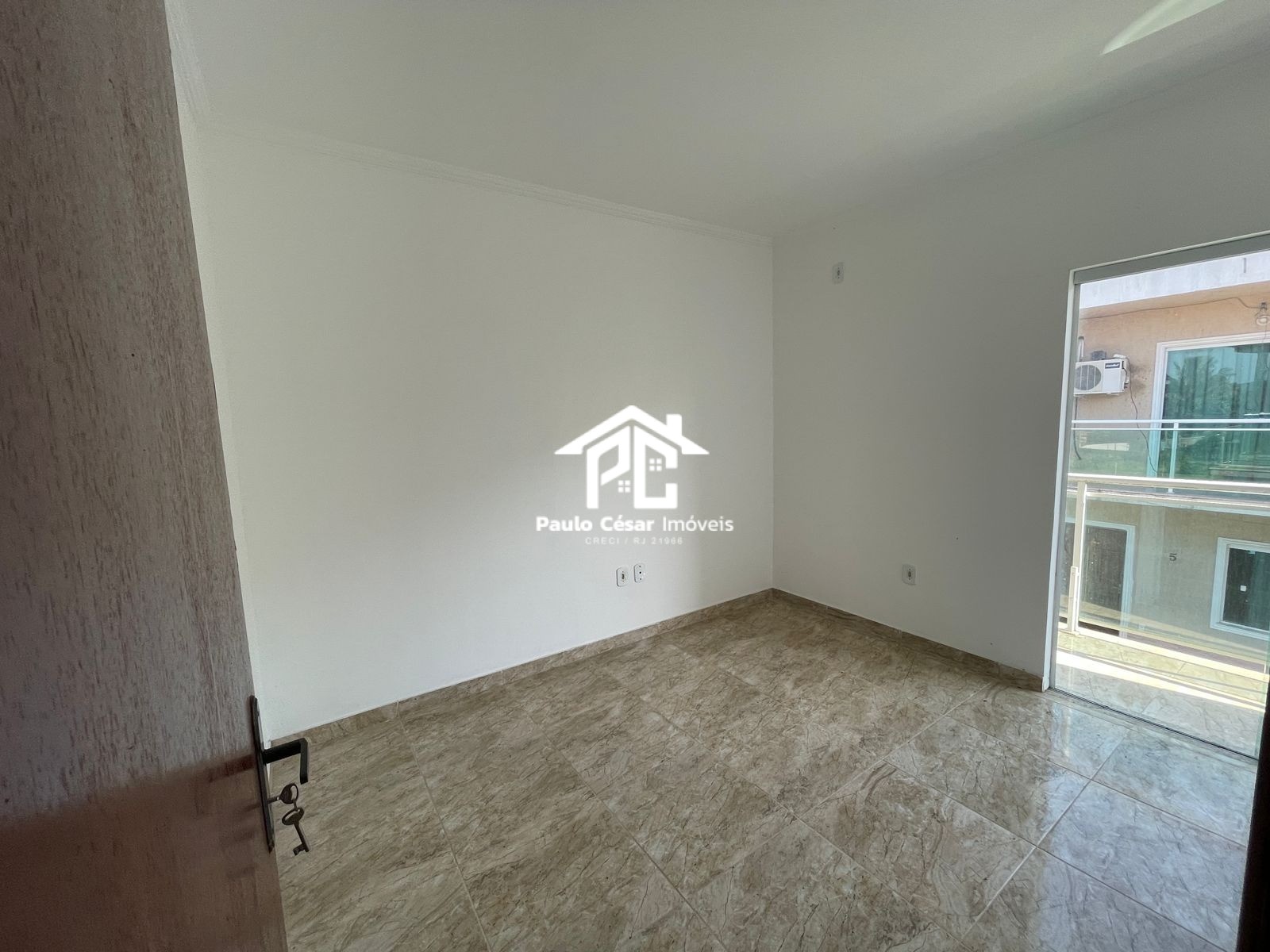 Casa à venda com 2 quartos, 180m² - Foto 18