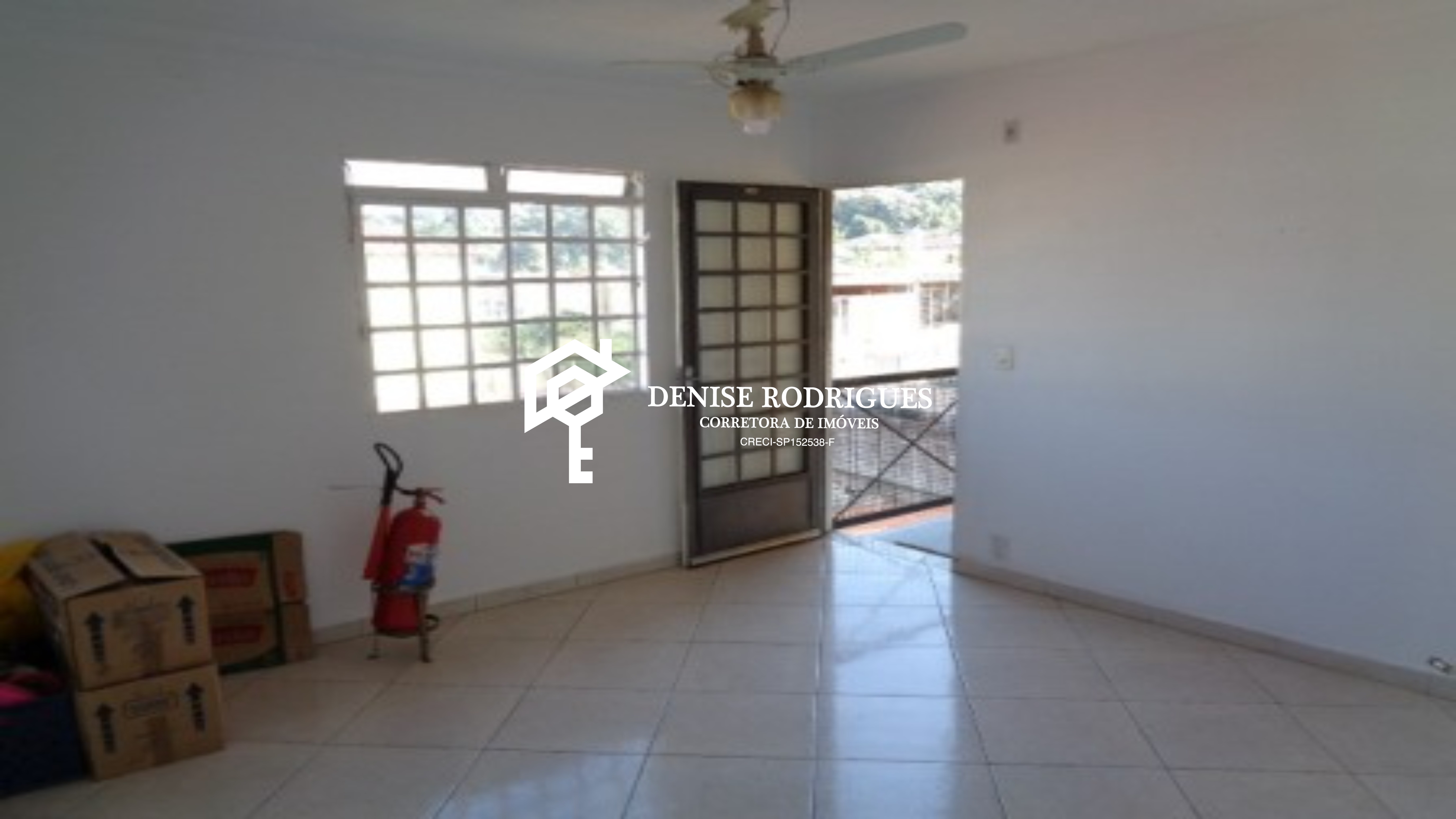 Apartamento à venda com 2 quartos, 47m² - Foto 2