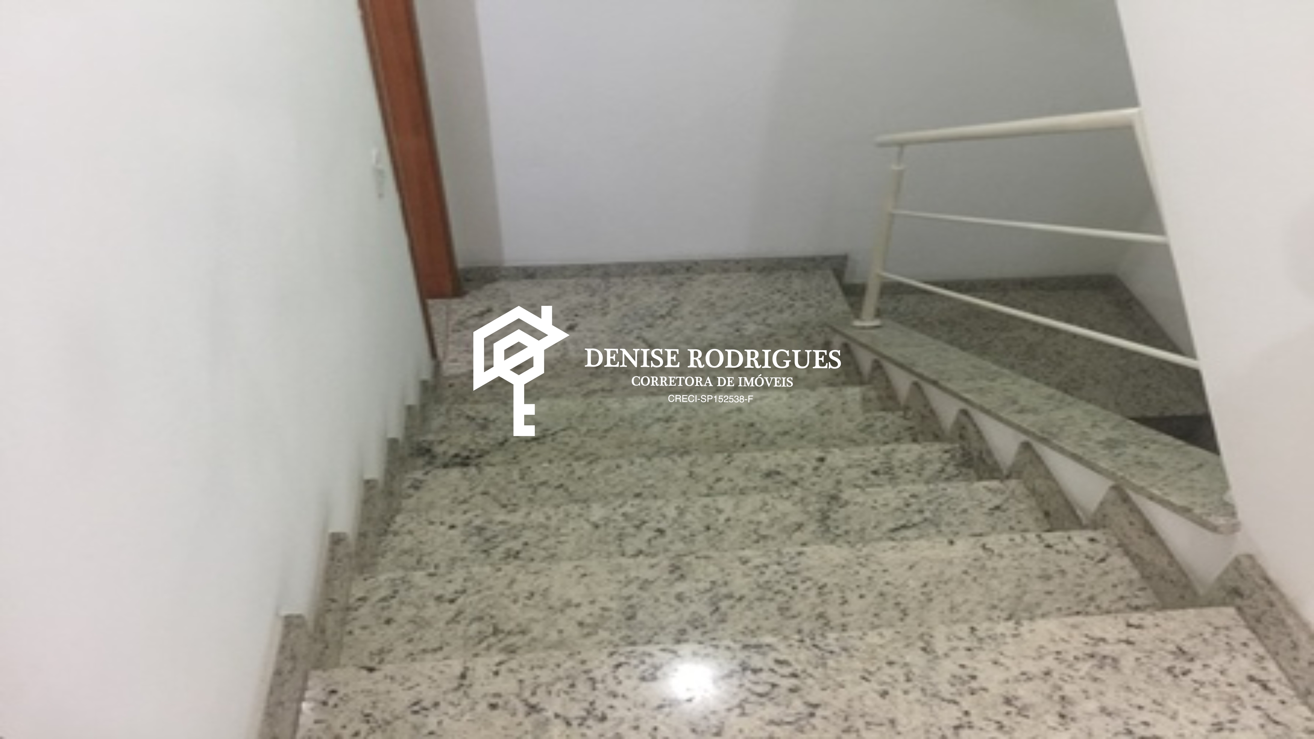 Casa à venda com 3 quartos, 386m² - Foto 23