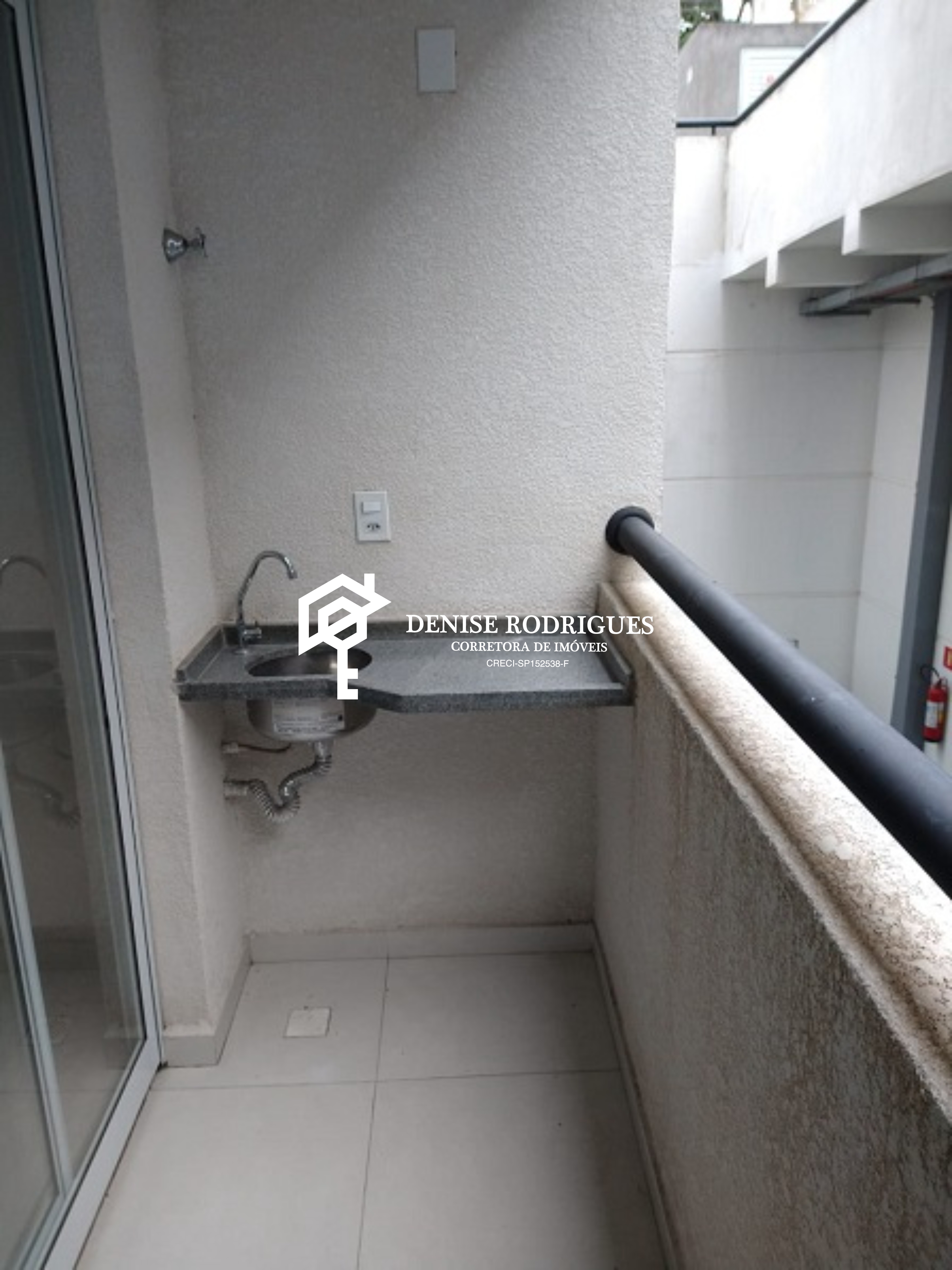 Apartamento à venda com 2 quartos, 57m² - Foto 3