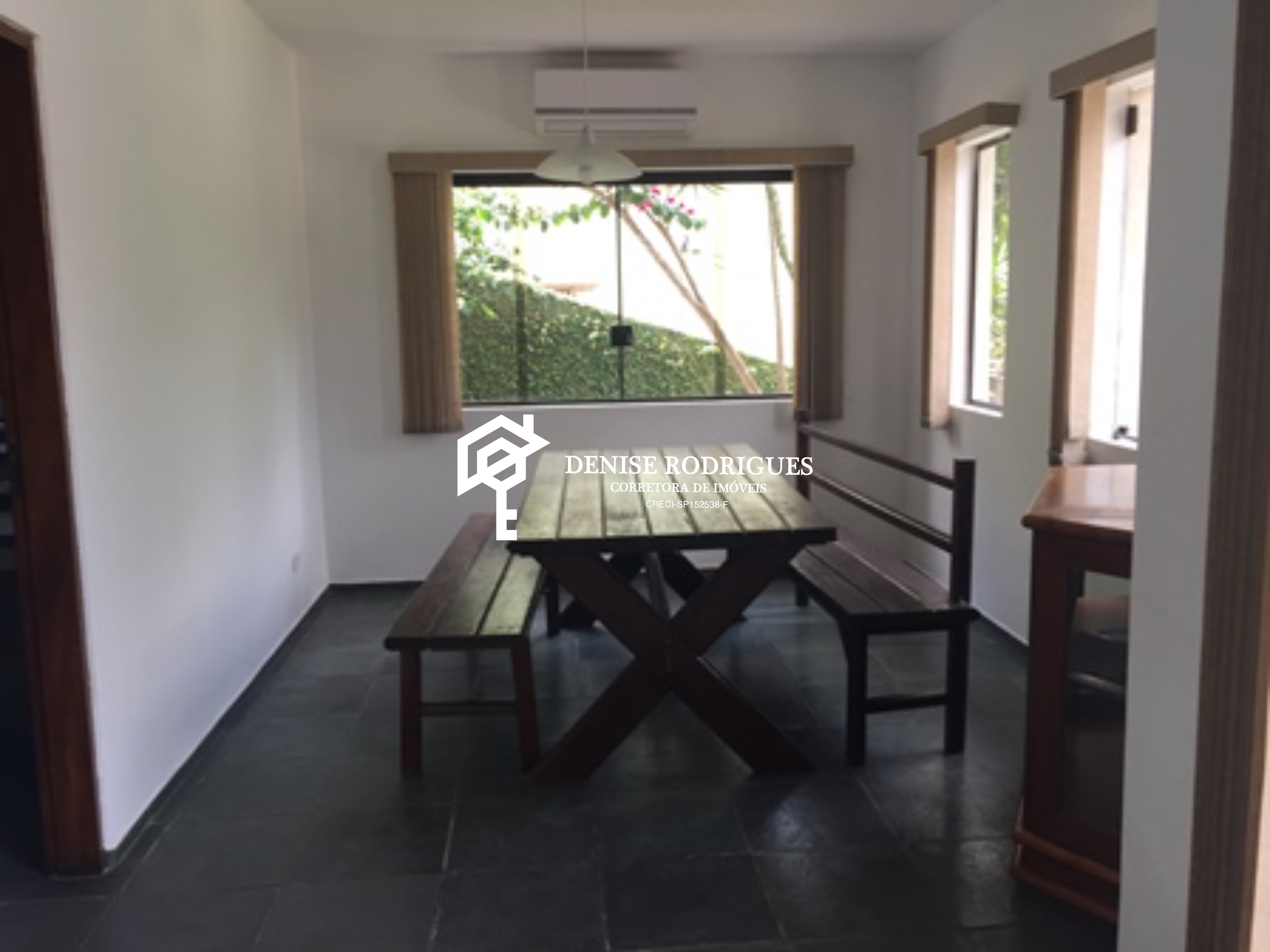 Casa à venda com 3 quartos, 230m² - Foto 11