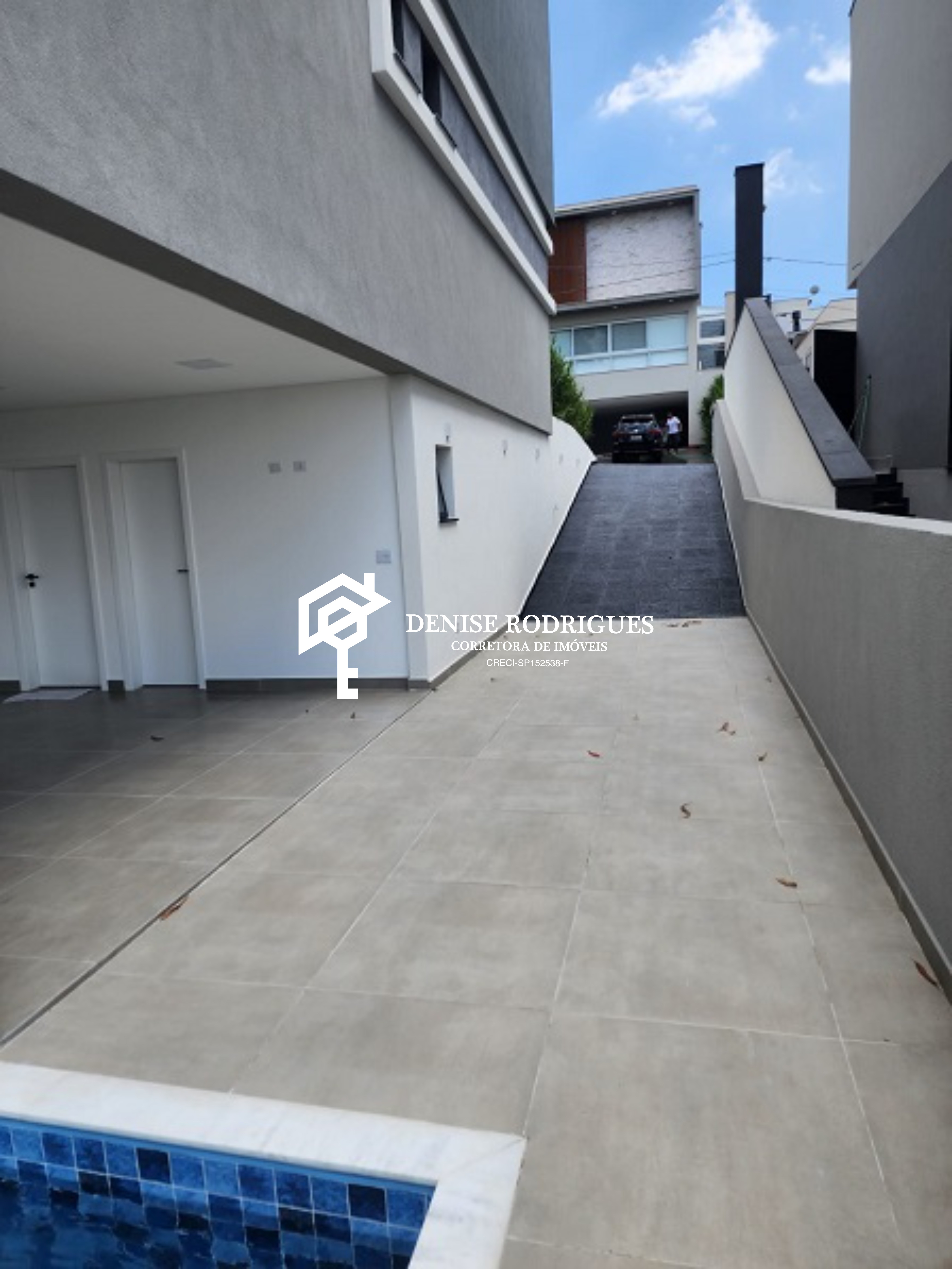 Casa à venda com 4 quartos, 300m² - Foto 16