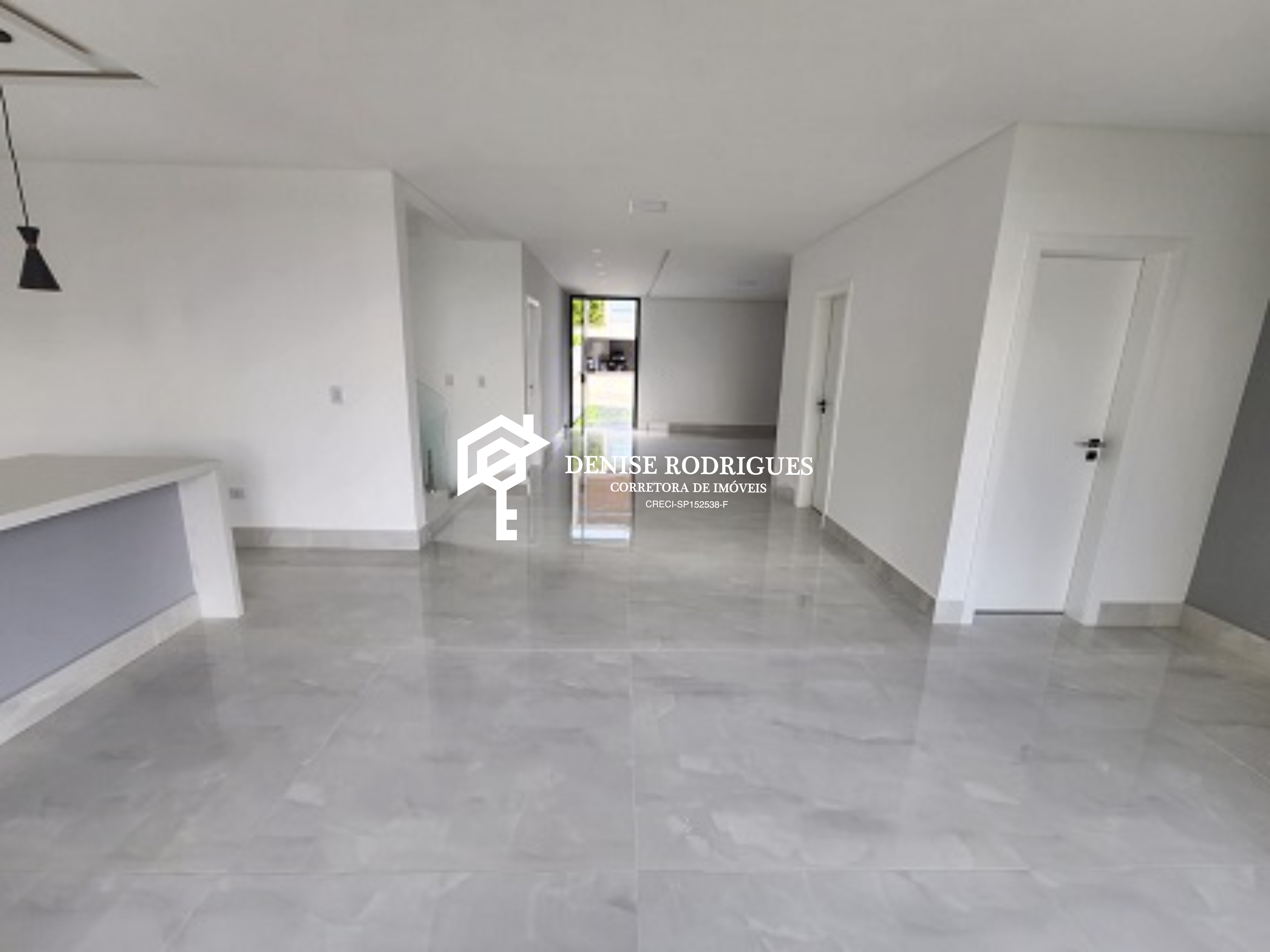 Casa à venda com 4 quartos, 300m² - Foto 10