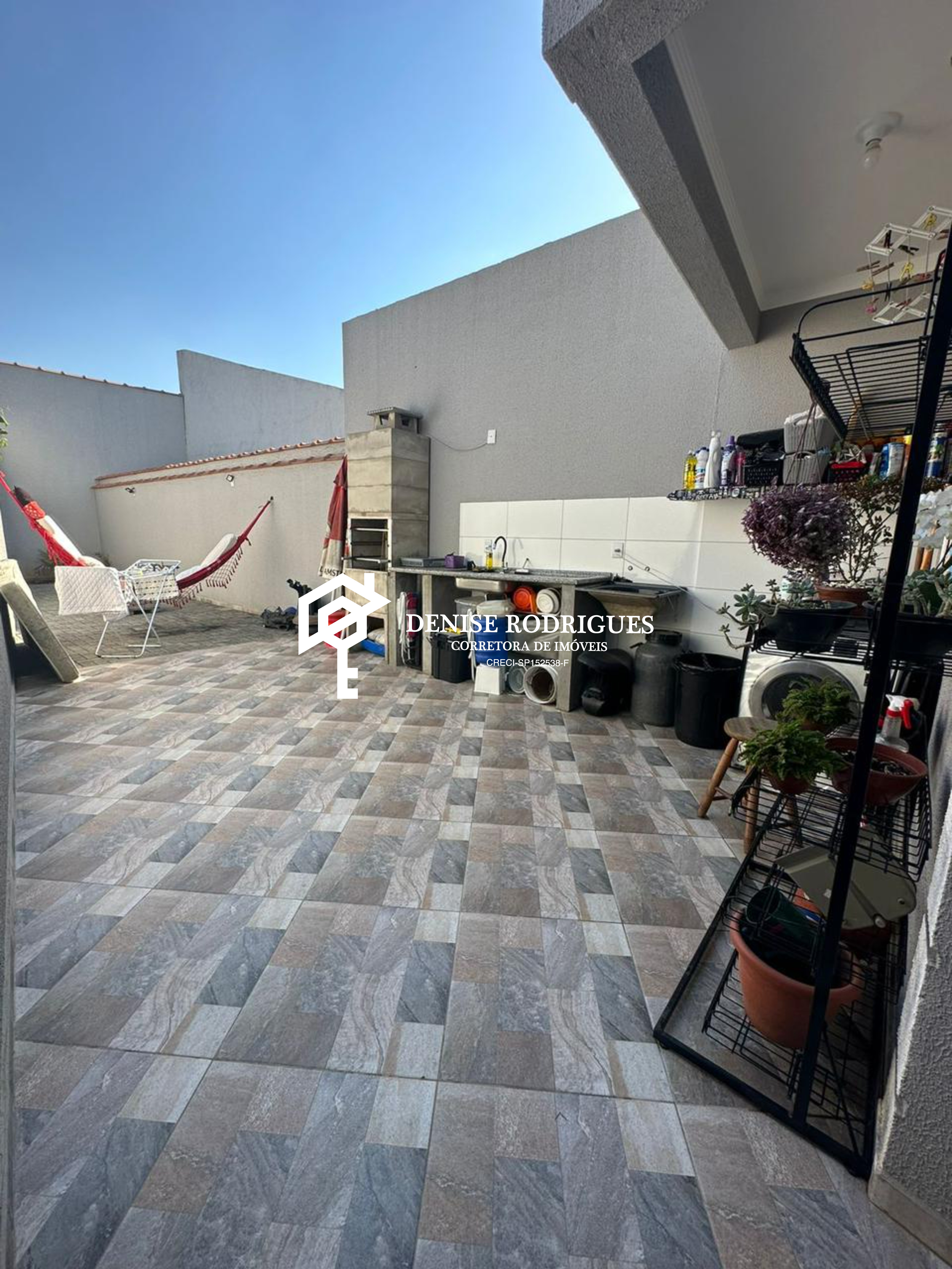 Casa à venda com 2 quartos, 70m² - Foto 19