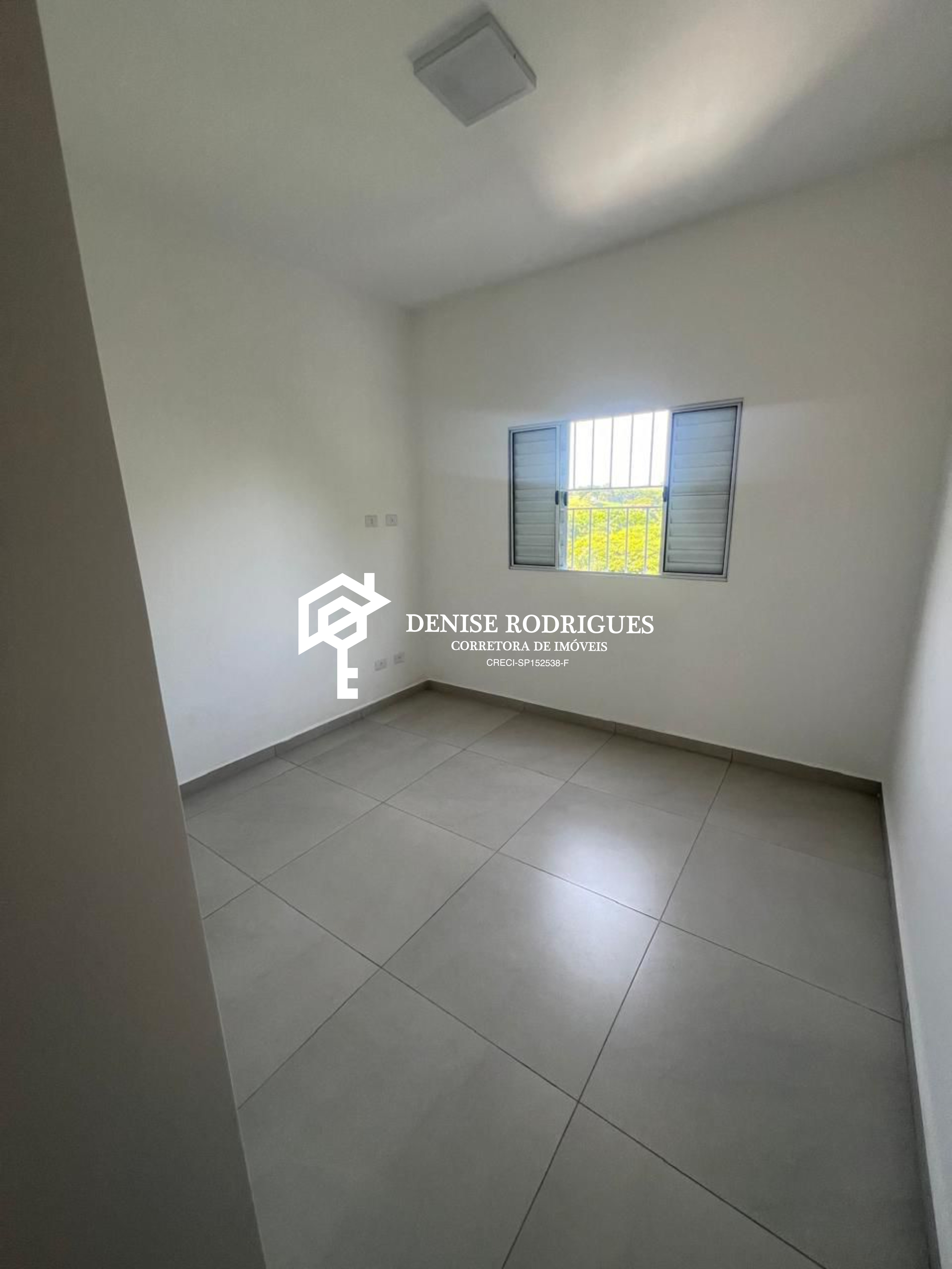 Casa à venda com 3 quartos, 150m² - Foto 9