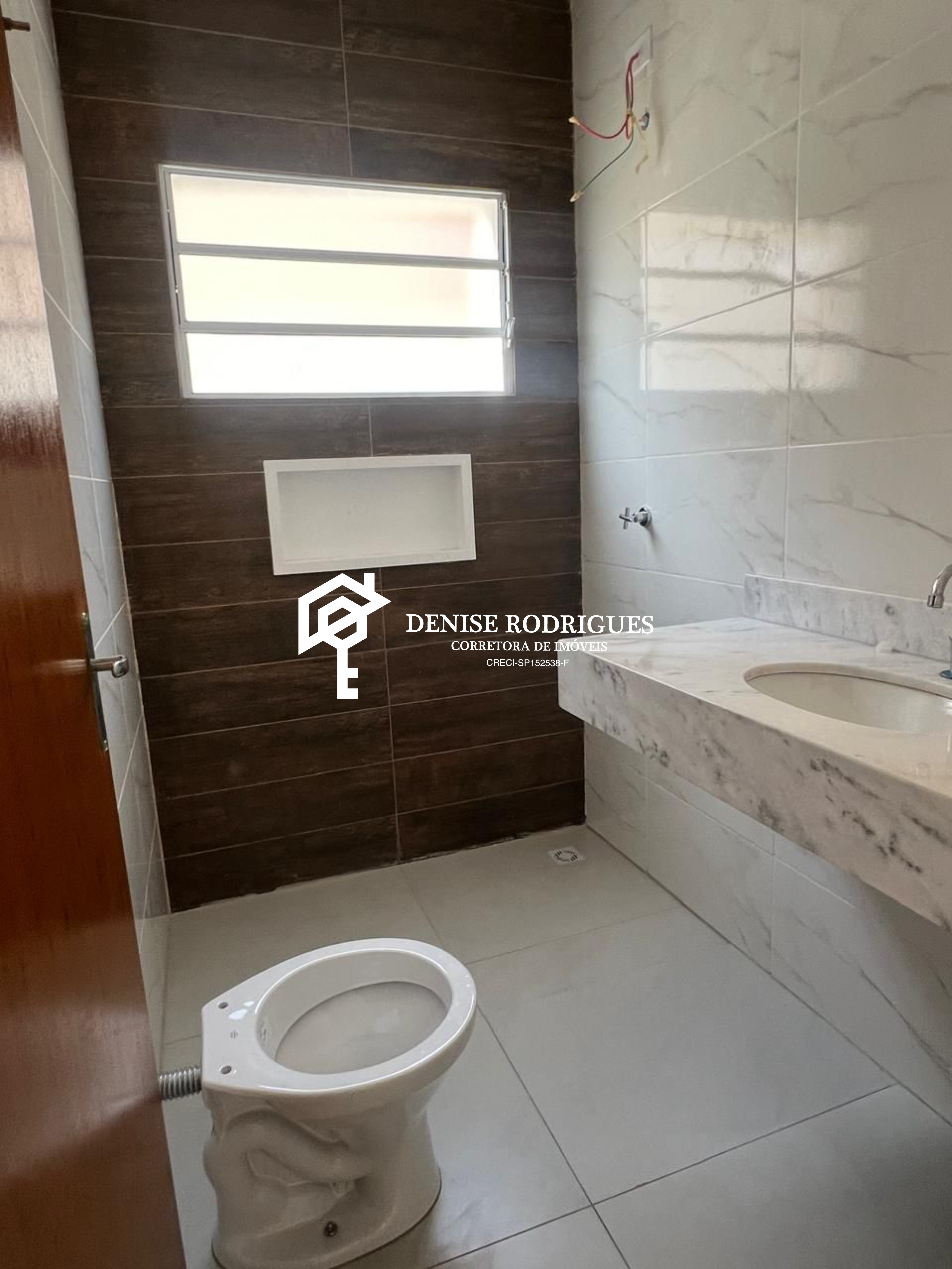 Casa à venda com 3 quartos, 150m² - Foto 11