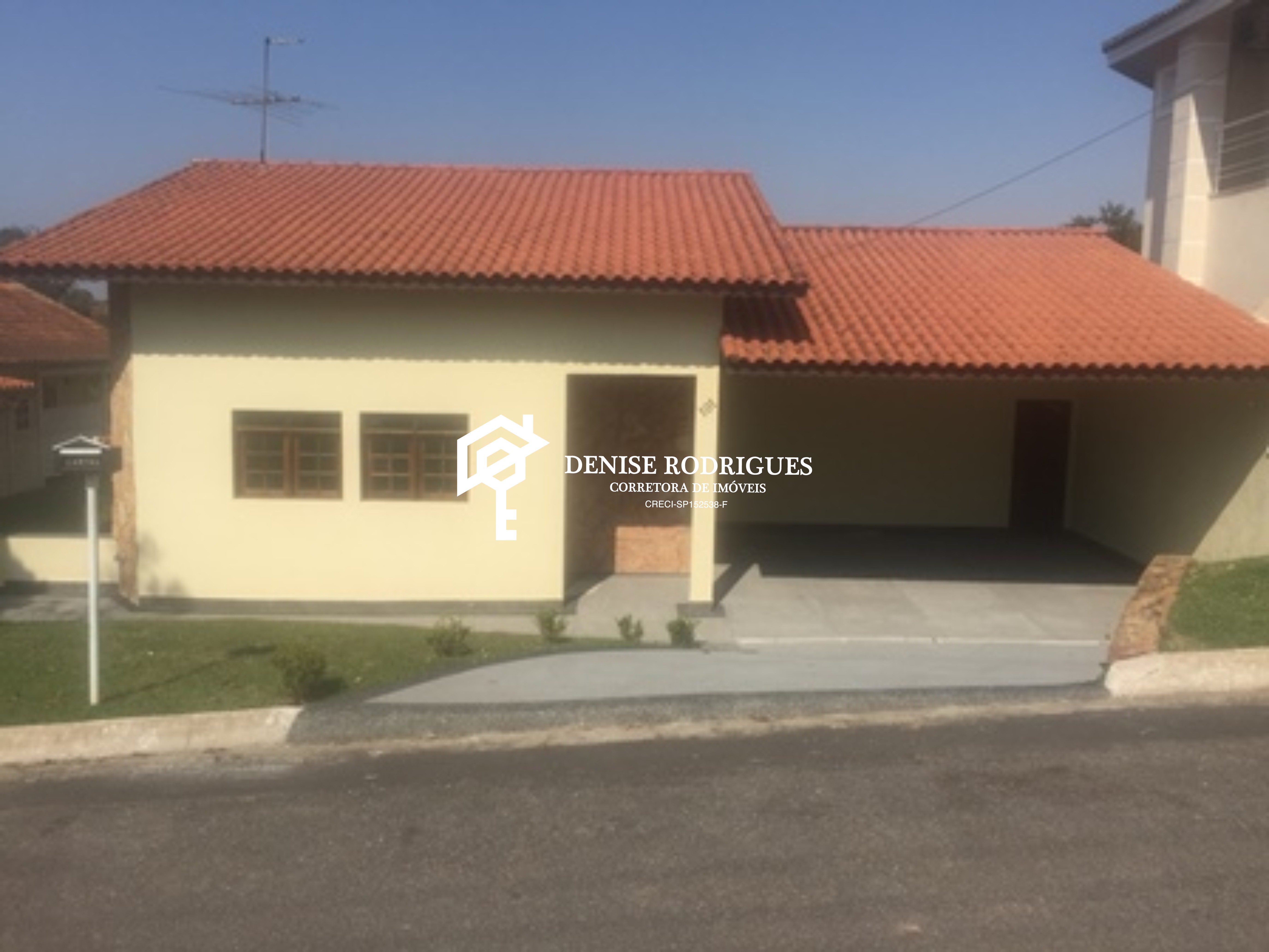 Casa, 3 quartos, 295 m² - Foto 1