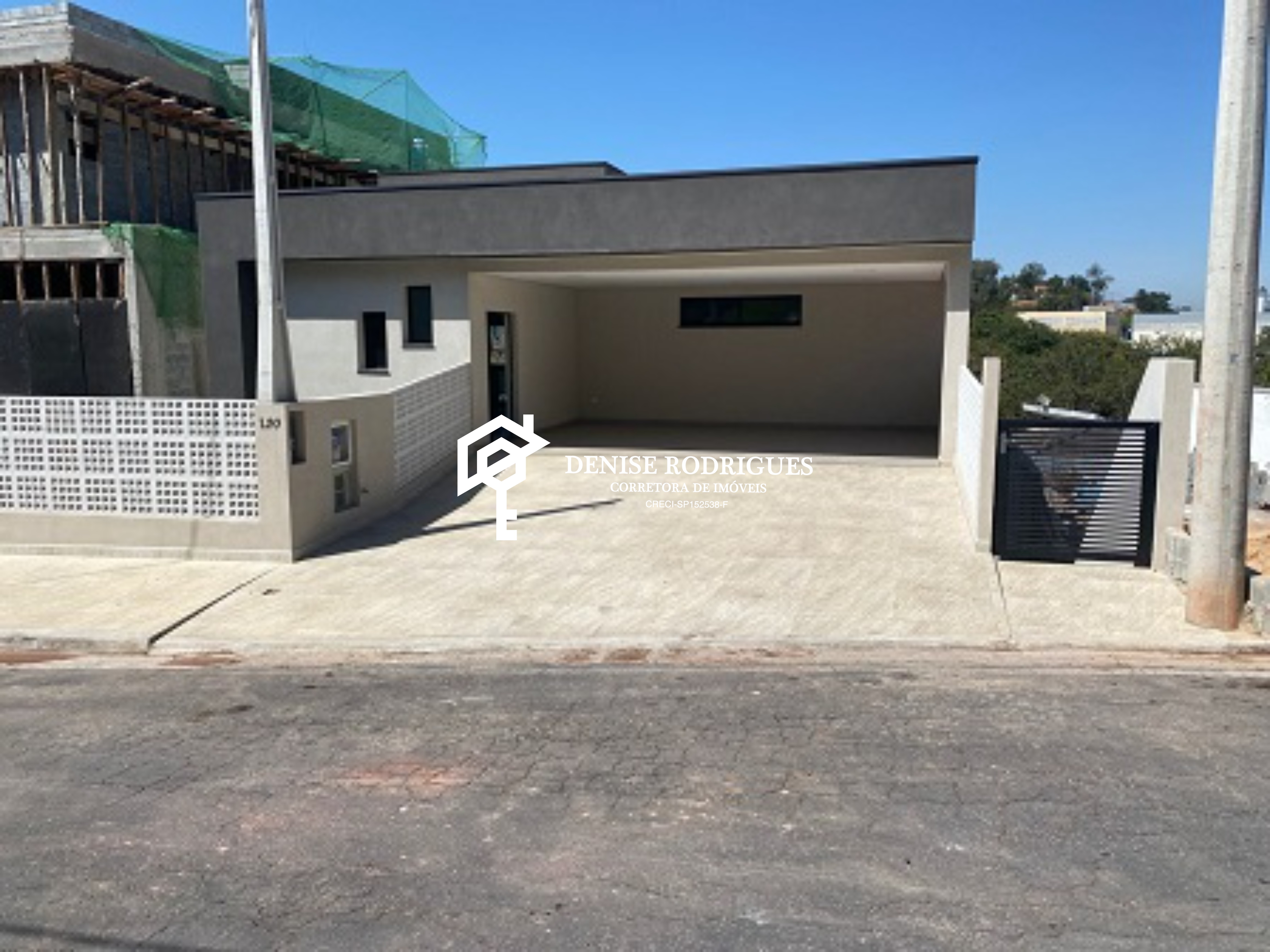 Casa, 3 quartos, 273 m² - Foto 1