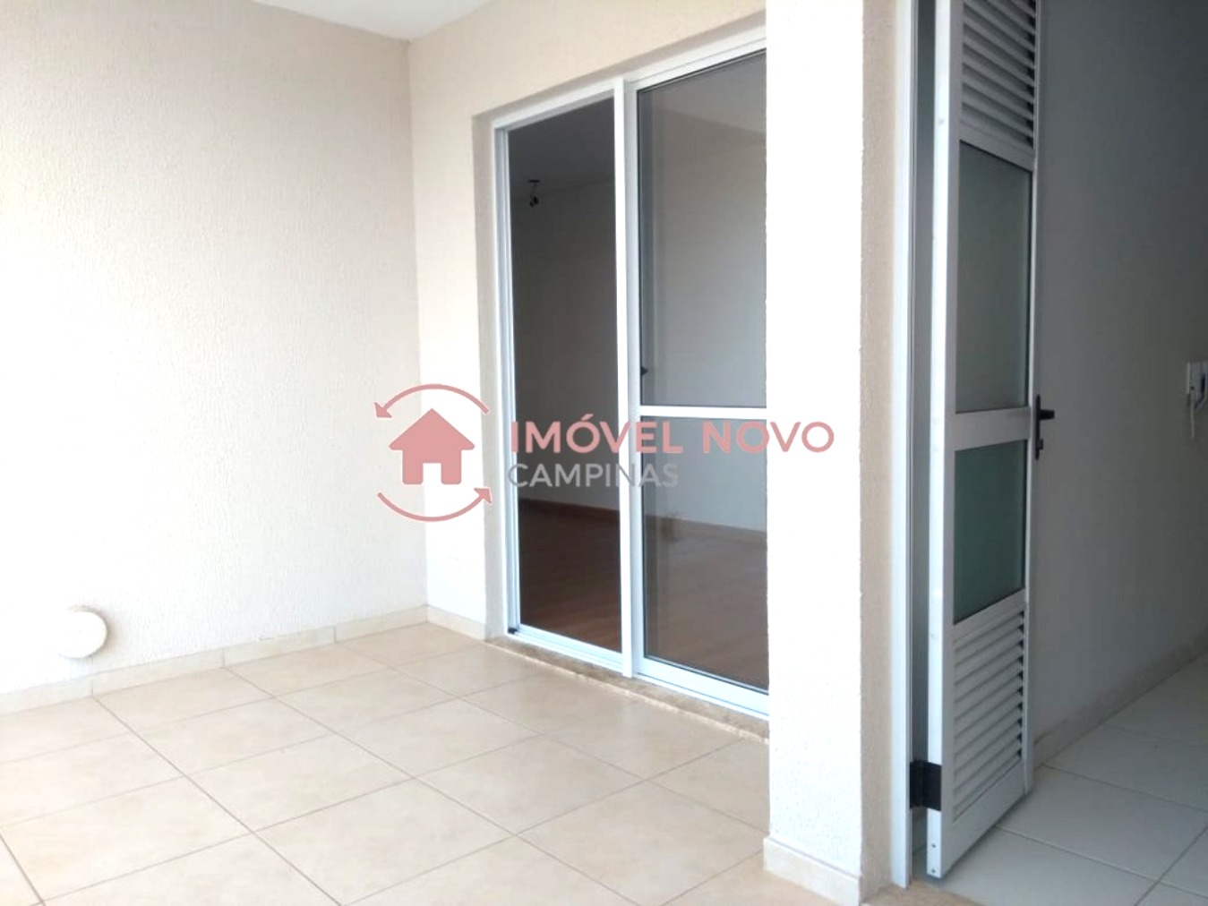 Apartamento à venda com 2 quartos, 63m² - Foto 3