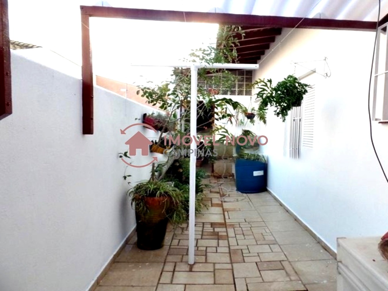 Casa à venda com 4 quartos, 250m² - Foto 19