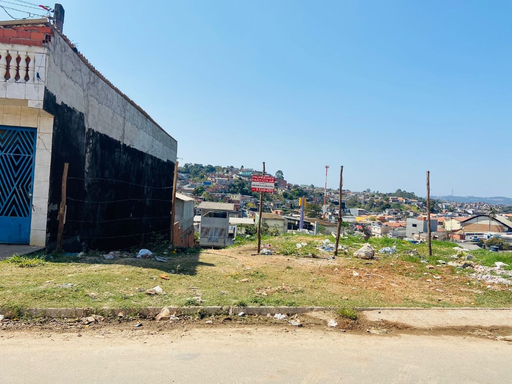 terreno próximo a escola