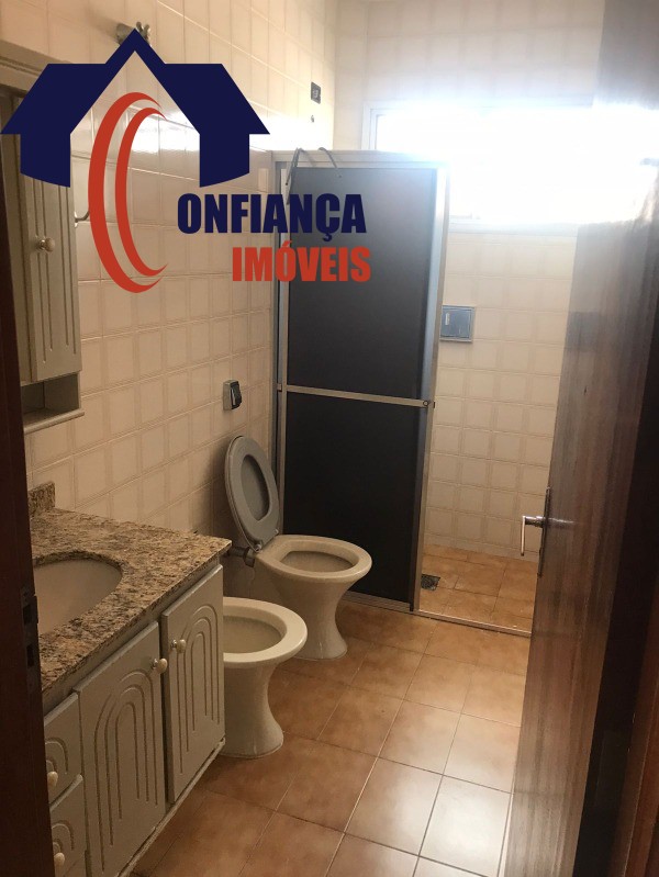 Apartamento para alugar com 2 quartos, 85m² - Foto 4