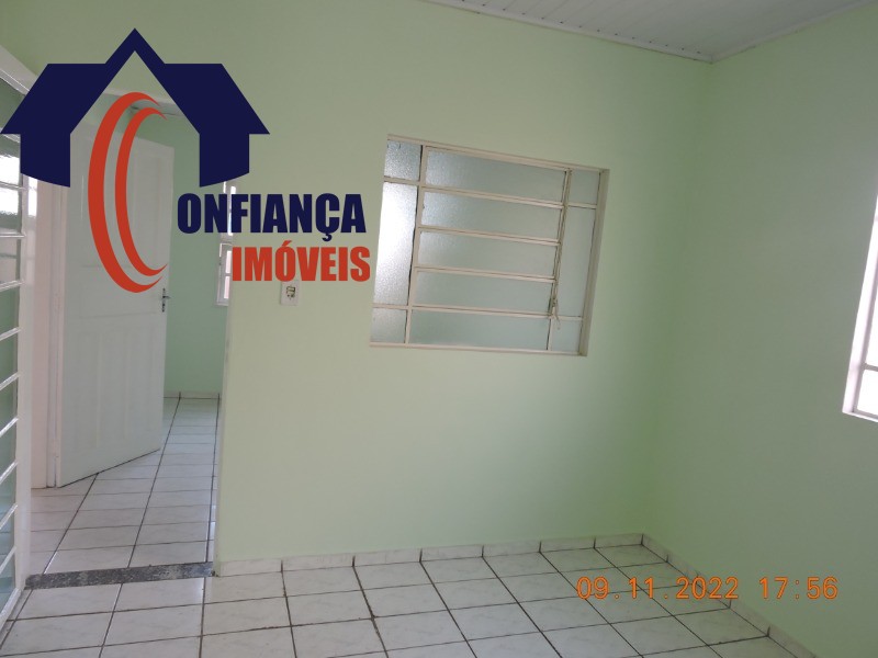 Casa à venda com 2 quartos, 200m² - Foto 10