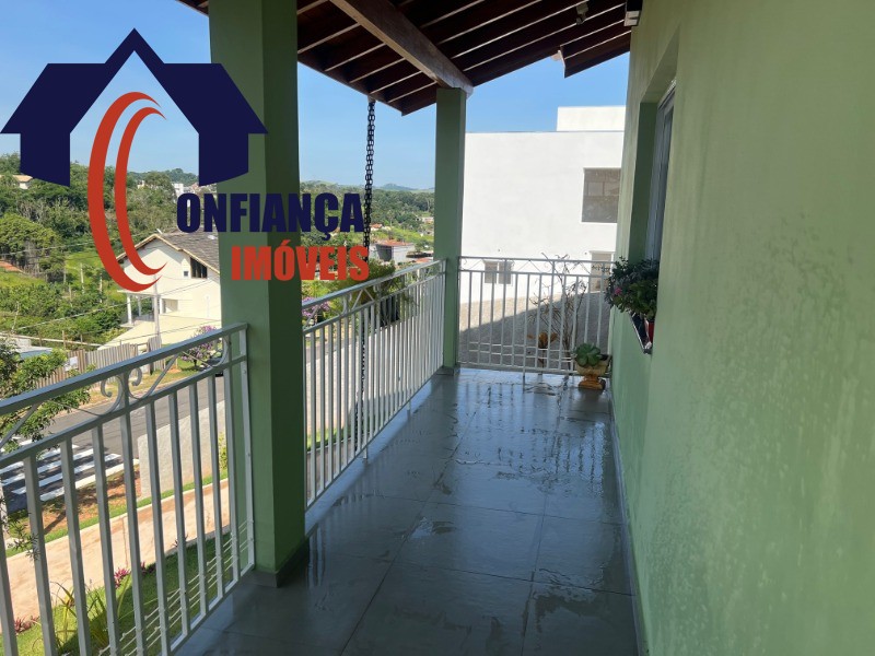 Casa à venda e aluguel com 3 quartos, 200m² - Foto 11