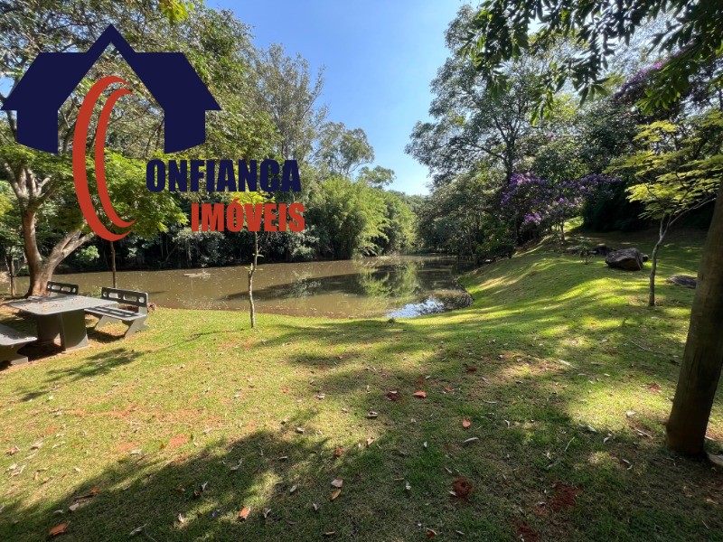 Casa à venda e aluguel com 3 quartos, 200m² - Foto 17