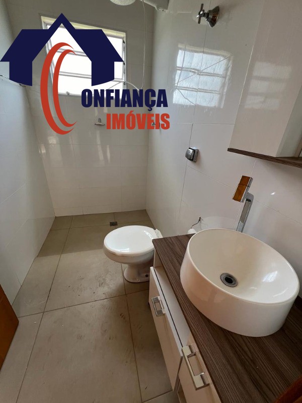 Chácara à venda com 3 quartos, 250m² - Foto 6