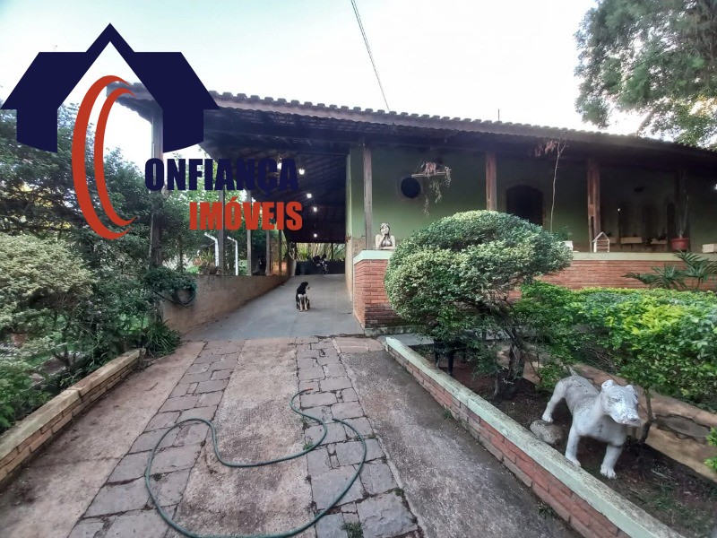Chácara à venda com 3 quartos, 200m² - Foto 19