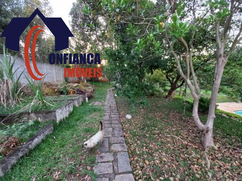 Chácara à venda com 3 quartos, 200m² - Foto 28