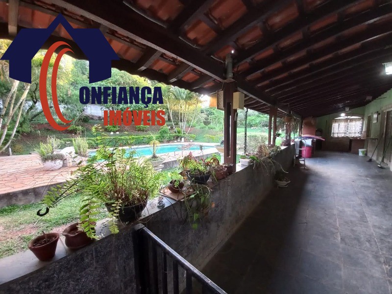 Chácara à venda com 3 quartos, 200m² - Foto 23