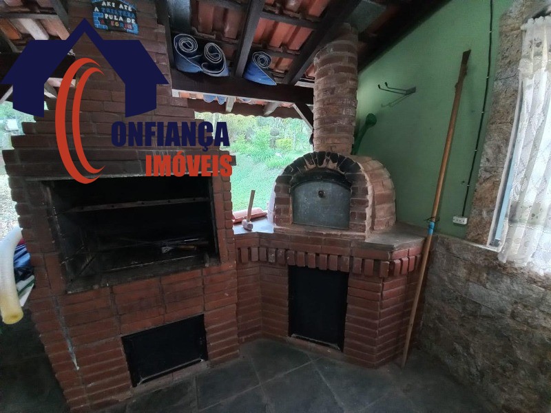 Chácara à venda com 3 quartos, 200m² - Foto 10