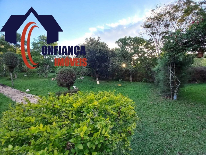 Chácara à venda com 3 quartos, 200m² - Foto 14