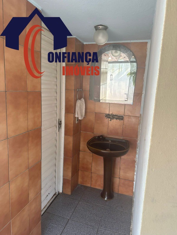 Casa à venda com 2 quartos, 217m² - Foto 6