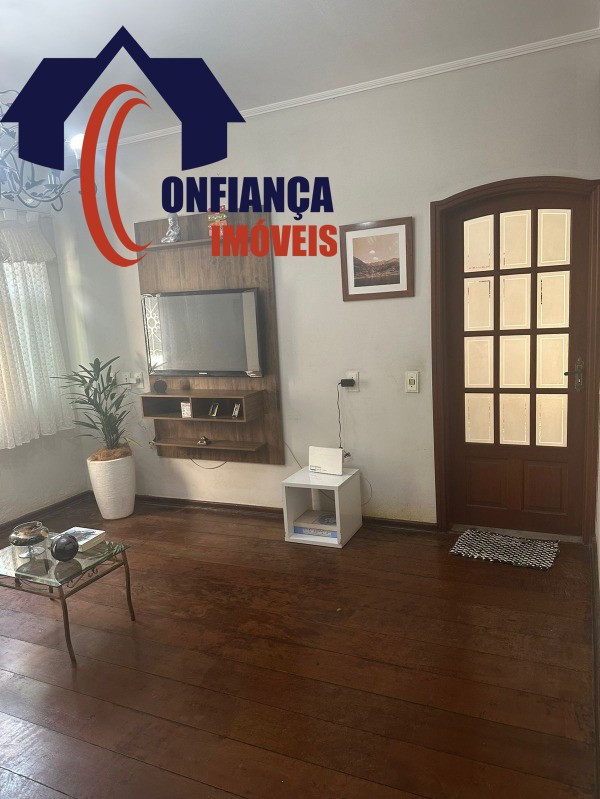Casa à venda com 2 quartos, 217m² - Foto 18