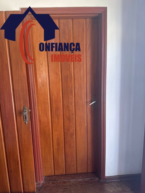 Casa à venda com 2 quartos, 217m² - Foto 34