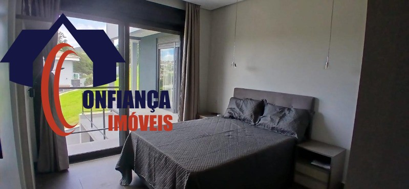 Casa à venda com 4 quartos, 760m² - Foto 26