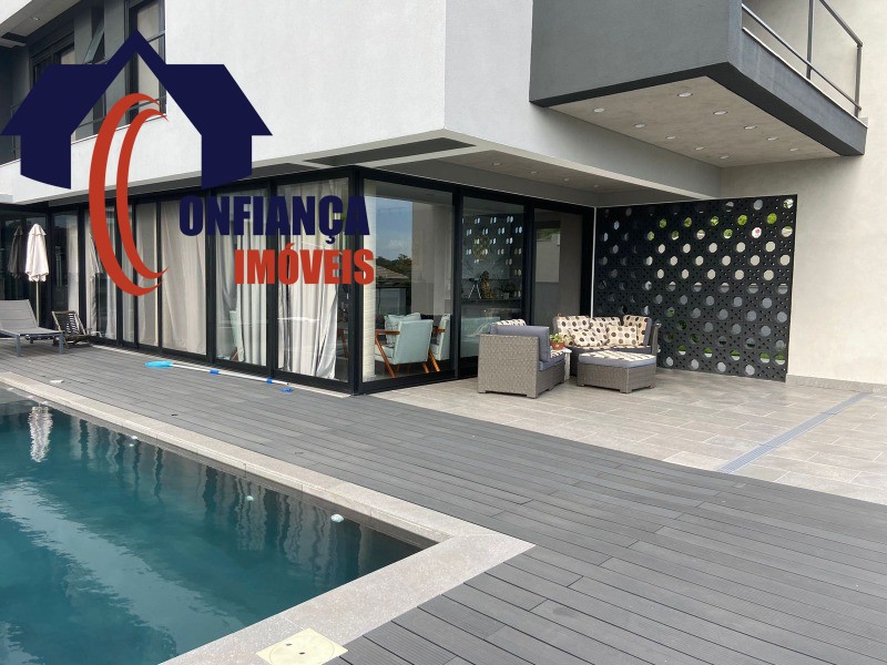 Casa à venda com 4 quartos, 760m² - Foto 15